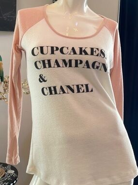Saks Fifth Avenue White Tee with Pale Pink Trim - GRAY Label